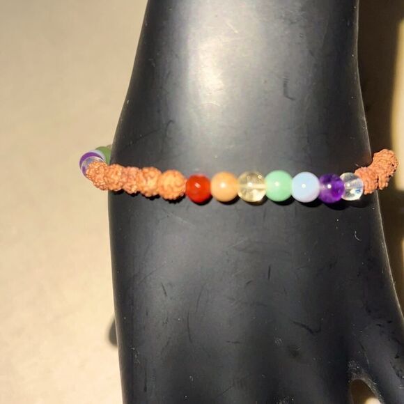 Vintage Stretch bracelet with brown rough beads and  7 bead shakra pattern NWOT - Picture 2 of 6